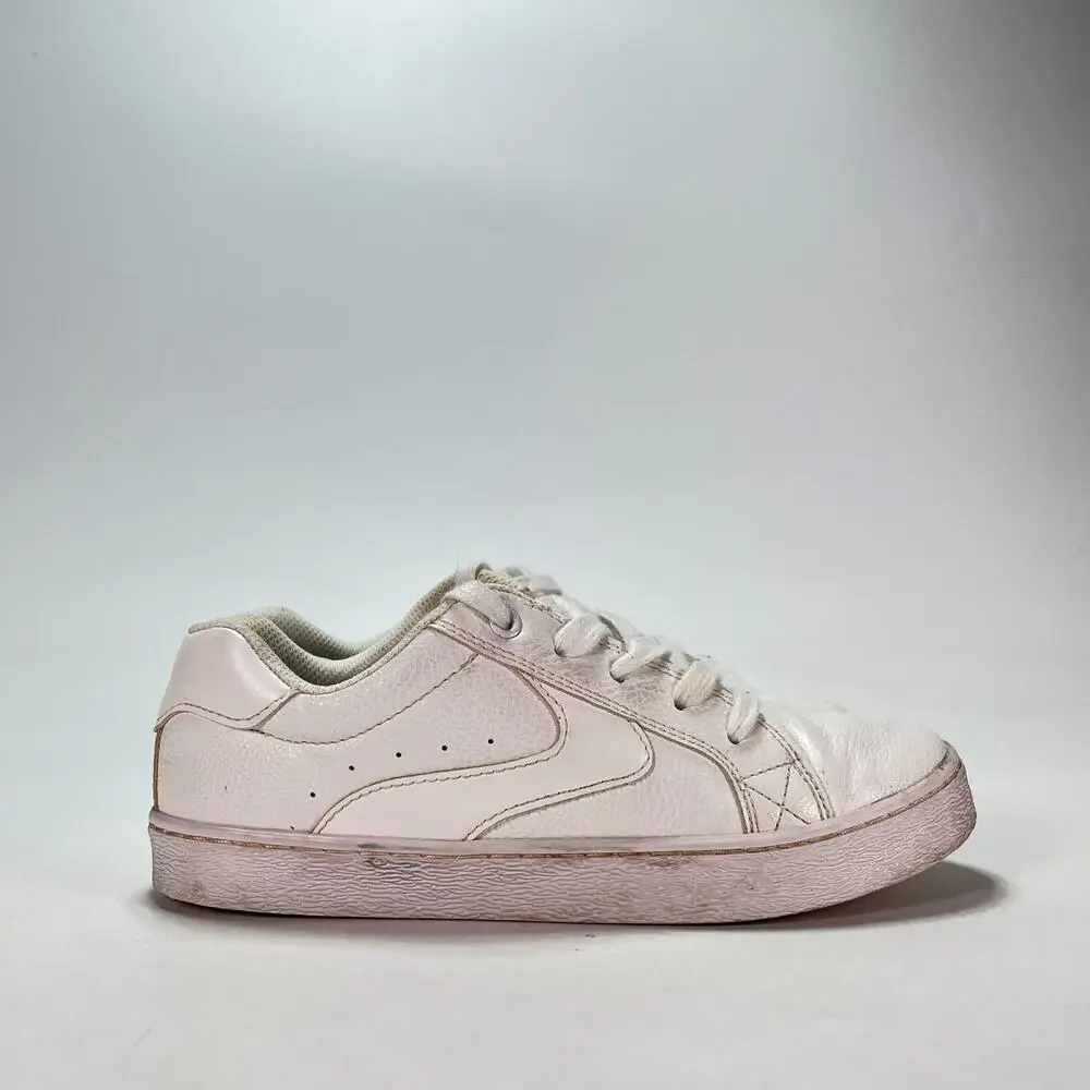 The Children's Place Uniform White Faux Leather Low Top Sneakers Youth Size 3